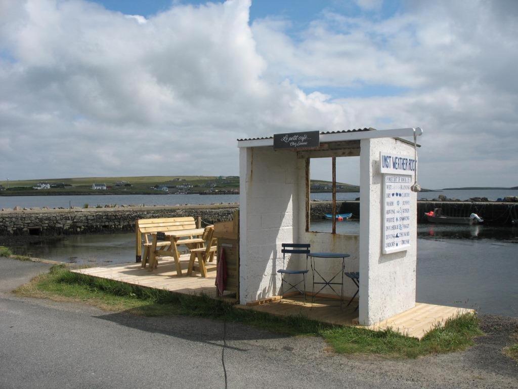 The Uyeasound Old Pier Cottage Belmont  Exterior photo